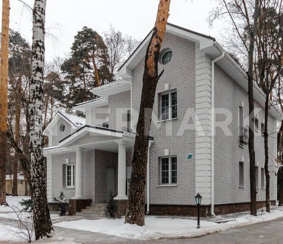 Rent Townhouse, 7 rooms Tamanskaya Str., 27 bdg.13B Horoshevskoe shosse, Photo 1