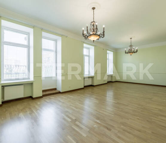 Rent Apartment, 5 rooms Gagarinsky Lane, 23, Photo 1