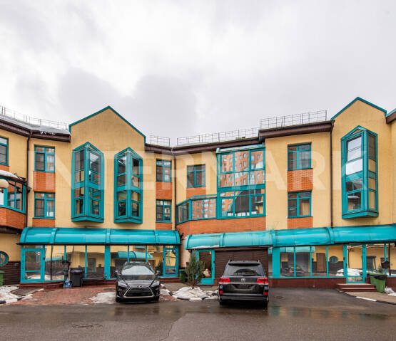 Rent Townhouse, 6 rooms Minskaya Str., 1Г k.6, Photo 1