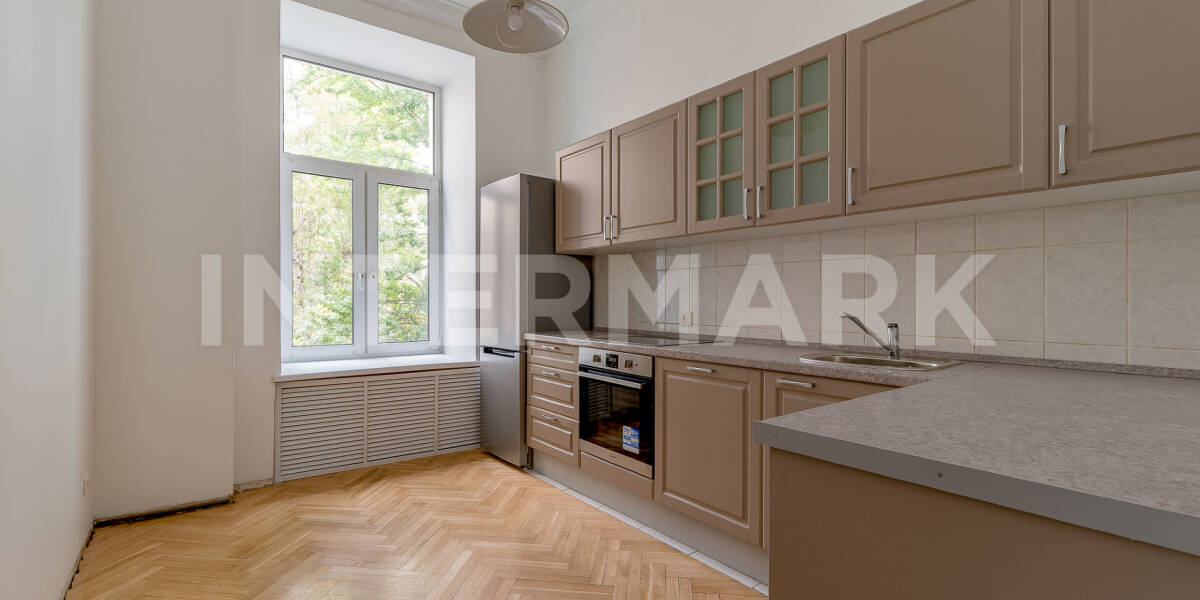 Rent Apartment, 5 rooms  Maly Vlasyevsky Lane, 14/23, Photo 1