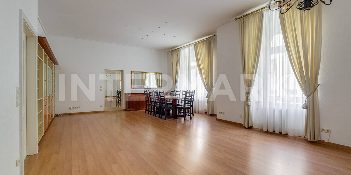 Rent Apartment, 5 rooms Residential complex Dom Rossia Sretenskiy Boulevard, 6/1, str. 1, Photo 1