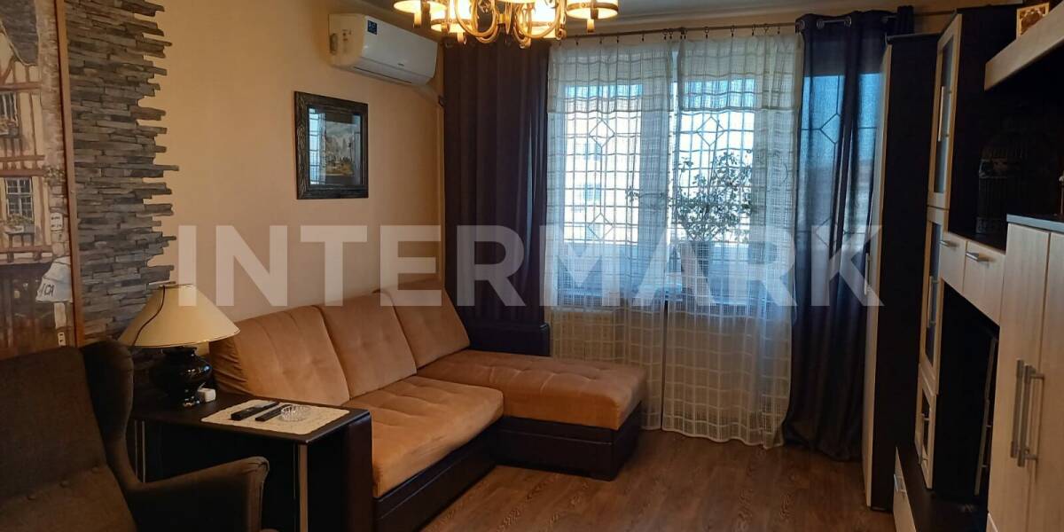 Rent Apartment, 1 room  Pyatnitskaya Street, 39, Photo 1