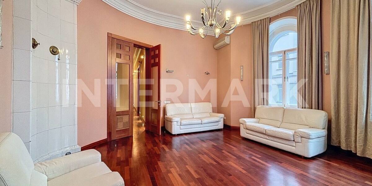 Rent Apartment, 5 rooms  Arbat Street, 13, Photo 1