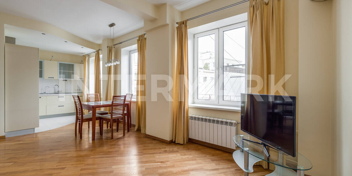 Rent Apartment, 3 rooms  Bolshoy Kozikhinsky Lane, 19/6, Photo 1