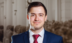 Анатолий Довгань