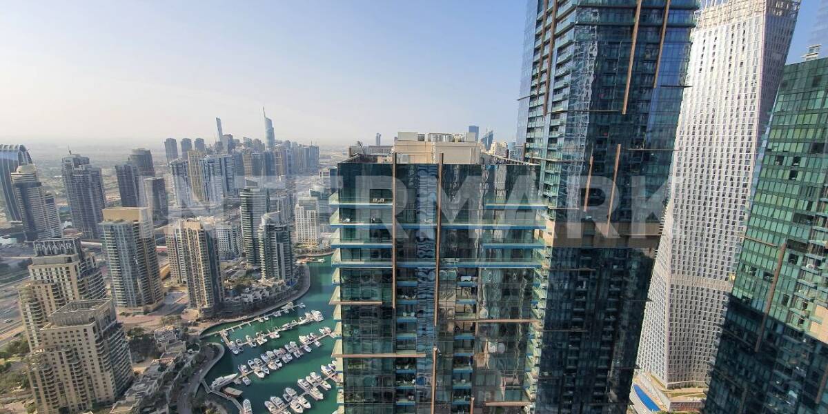   United Arab Emirates, Photo 1