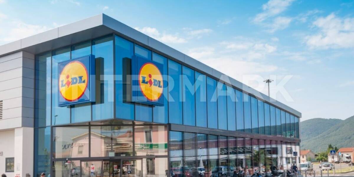  New supermarket in Thuringia Germany, Photo 1