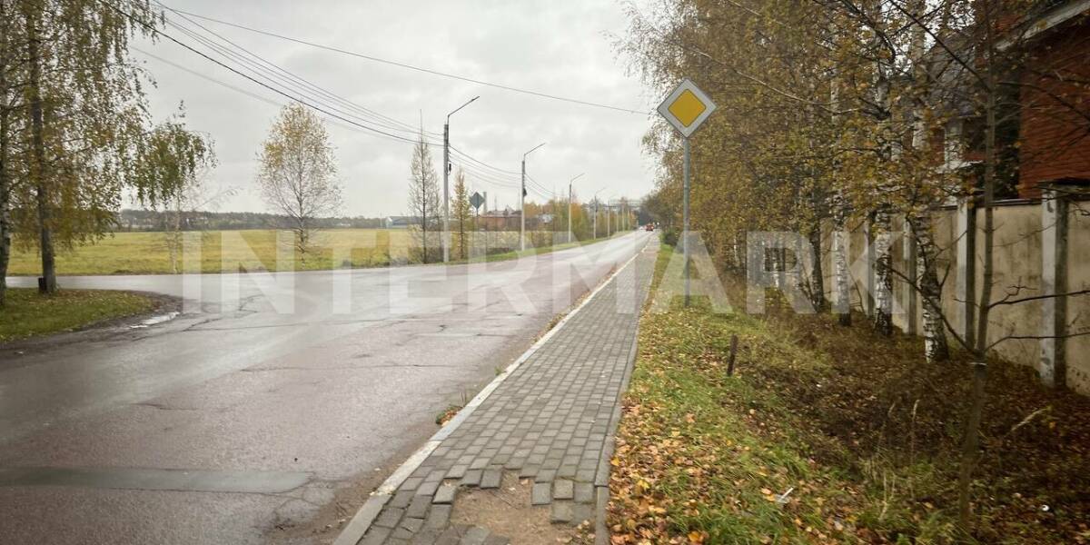 Settlement  "Znamenskoye Pole" Rublevo-Uspenskoe, 15 км, Photo 1