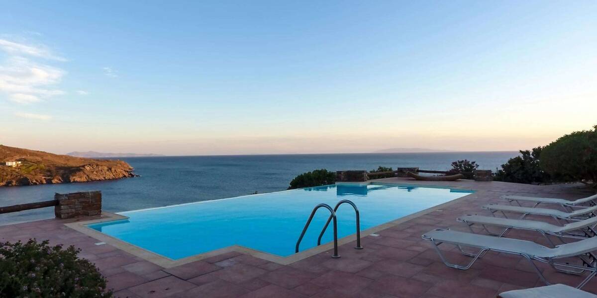  Charming villa with stunning views and private beach , Photo 1