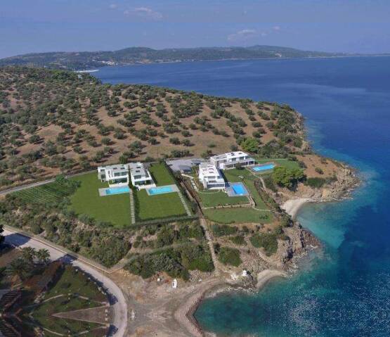  Beachfront, newly-built villa Kassandra, Photo 1