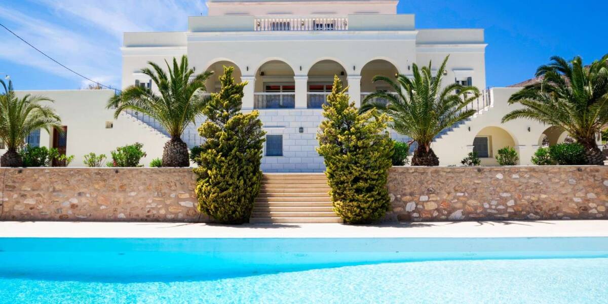  Beachfront Neoclassical luxury mansion Finikas, Syros, Cyclades Islands, Фото 1