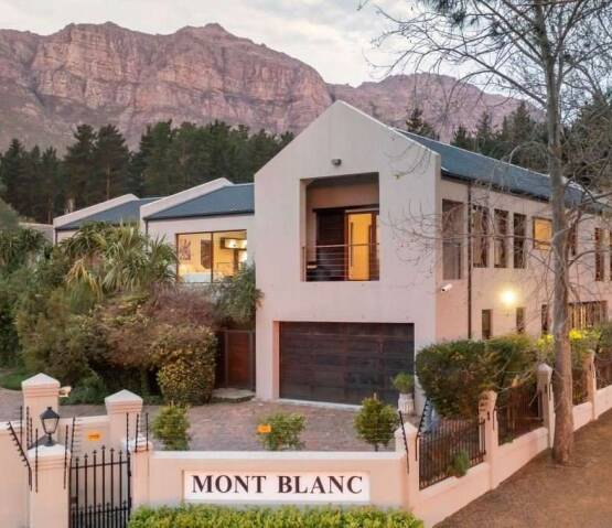  Mont Blanc Estate Boland, Photo 1