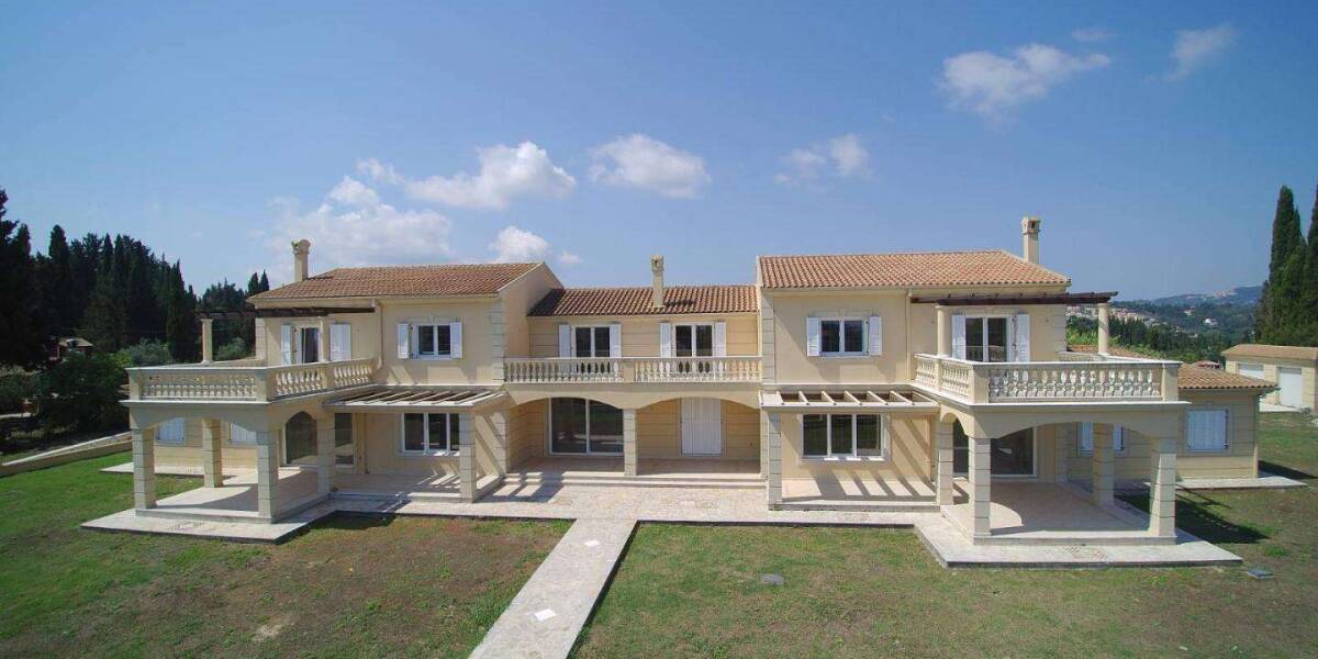  Triplex house sited in Corfu suburbs Alepou, Corfu, Ionian Islands, Фото 1