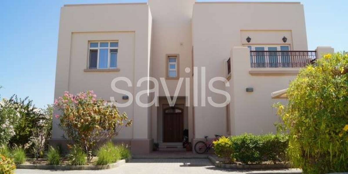  Lake view five bedroom villa, Muscat Hills , Photo 1