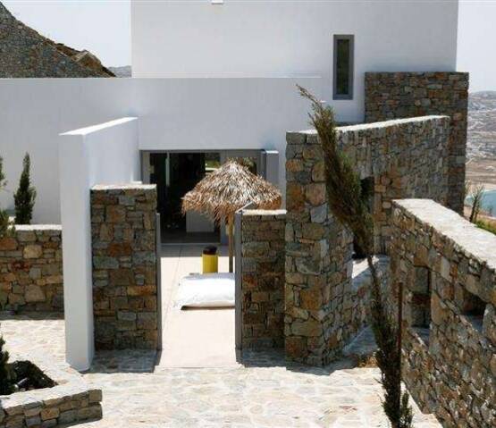  Contemporary villa on a cosmopolitan island Mykonos, Фото 1