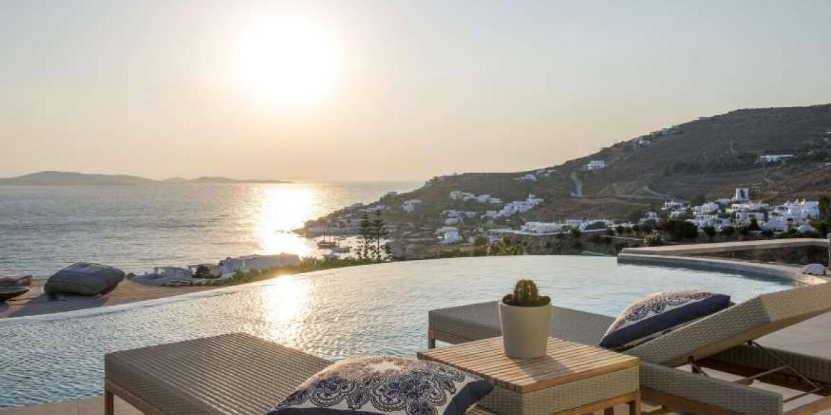  A true experience of Aegean Sea enchanting sunset Agios Ioannis, Mykonos, Cyclades Islands, Фото 1