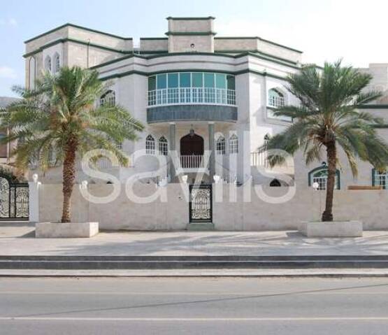  Huge villa for sale, 16 bedrooms villa, Al Khuwair 25 Muscat, Photo 1