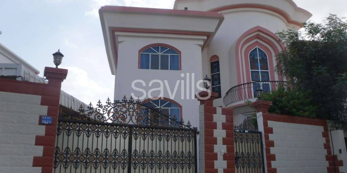 Rent  Stunning 6 bedrooms villa with private pool, Qurum , Photo 1