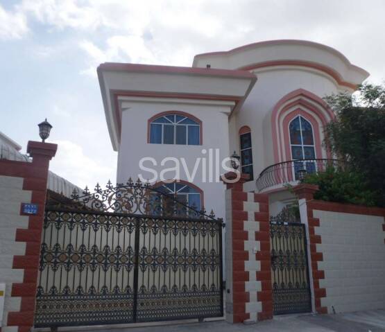 Снять в аренду  Stunning 6 bedrooms villa with private pool, Qurum Qurum, Фото 1