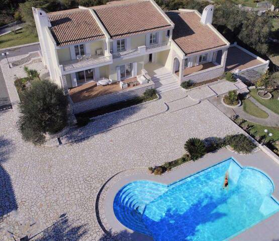  Unique villa in Gouvia Corfu, Фото 1