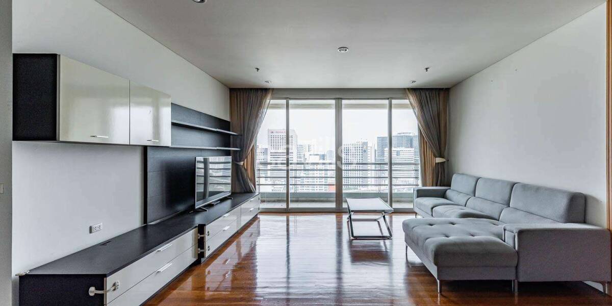 Rent  The Royal Saladaeng Condominium เดอะรอยัล ศาลาแดง , Photo 1