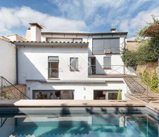  Begur Town, Begur Costa Brava, Photo 1