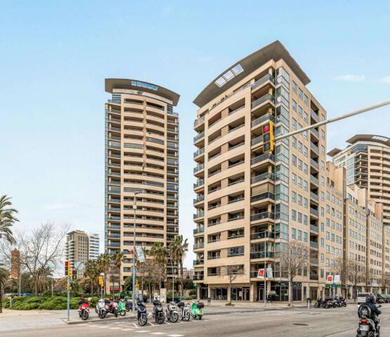  Josep Pla Barcelona, Фото 1