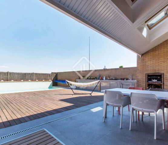  Pozuelo A6, Фото 1