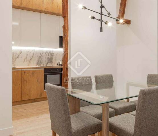  Cortes / Huertas, Madrid City Centre, Photo 1