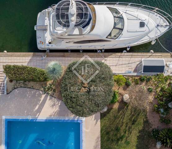  Bay of Roses Costa Brava, Photo 1