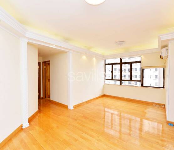 Снять в аренду  Roc Ye Court Western Mid-Level, Фото 1