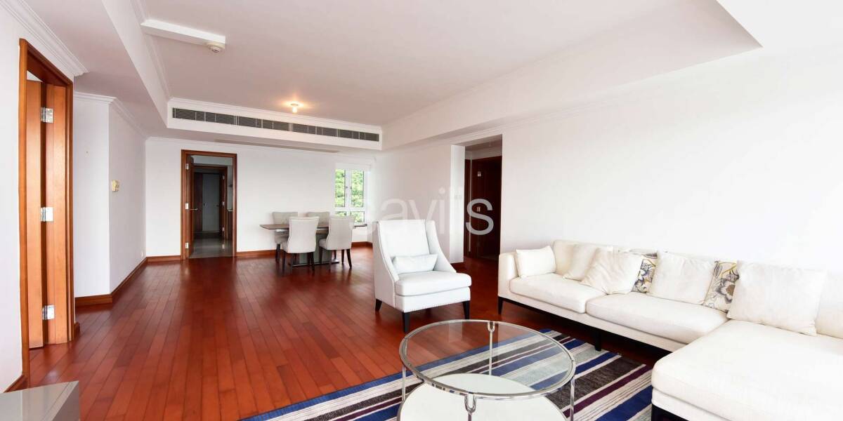 Rent  The Repulse Bay , Photo 1