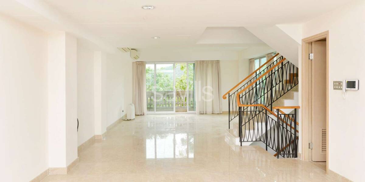 Rent  Royal Bay , Photo 1