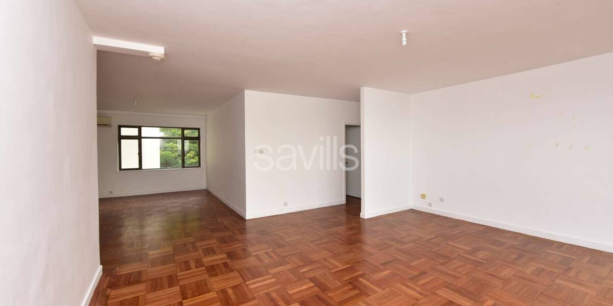 Rent  Repulse Bay Apartments , Photo 1