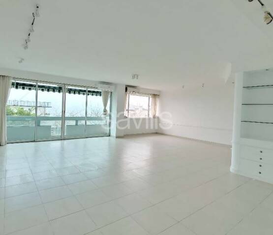 Rent  Repulse Bay Towers Southside, Photo 1