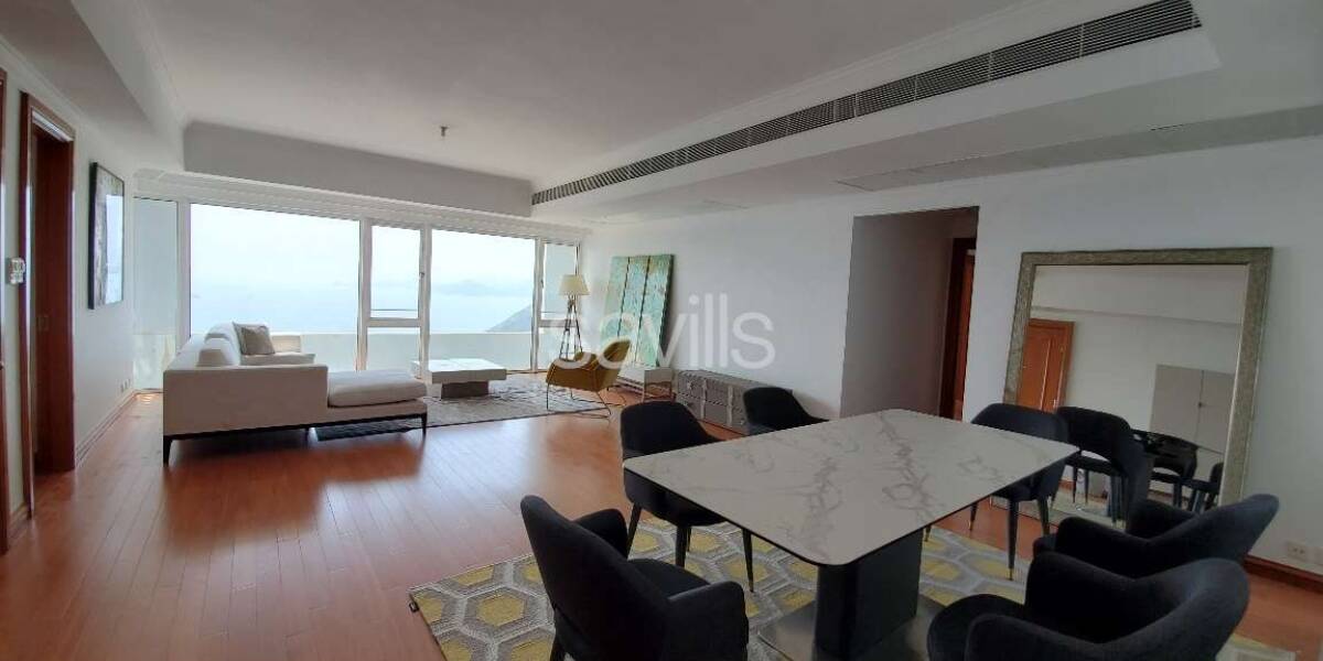 Rent  The Repulse Bay , Photo 1