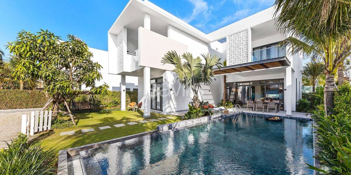  3 Bedroom Beachfront Villa Angsana Ho Tram Operated by Banyan Tree with ocean view , Photo 1