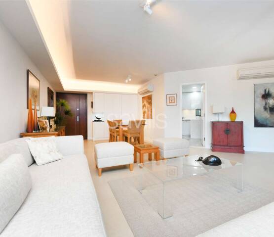  Robinson Place Western Mid-Level, Photo 1