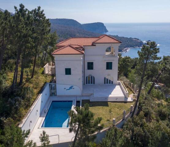  Beautiful and Modern Villa Budva, Photo 1