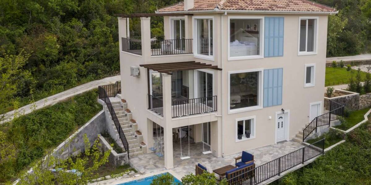  Villa In Coastal Village Bjelila Bjelila, Tivat, Montenegro, 85320, Фото 1