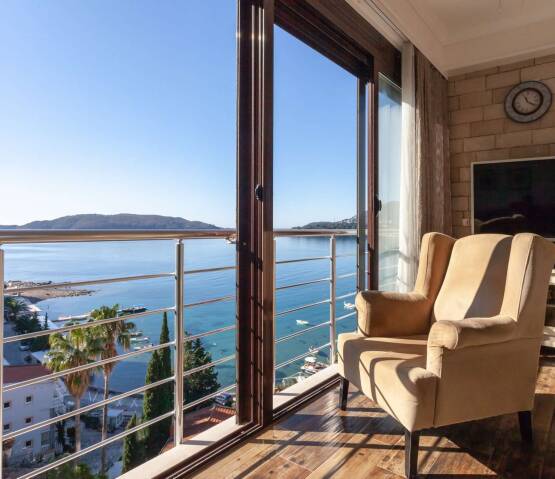  Luxury Apartment With Sea View Budva, Photo 1