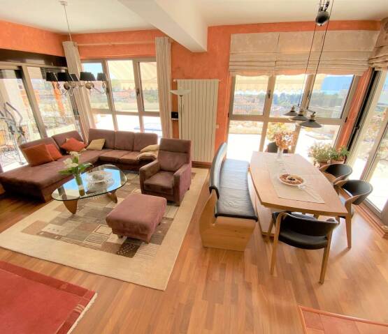  Three Bedroom Apartment Центральный регион, Фото 1