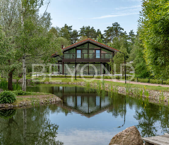 Квартира, 7 комнат &nbsp; Санкт-Петербург г., Курортный район, Курортный р-н, пос. Солнечное, ул. Вокзальная, 5, стр. 9, Фото 1