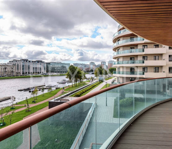 Квартира, 4 комнаты &nbsp; Санкт-Петербург г., г. Санкт-Петербург, Крестовский остров, ул. Вязовая, 8, Фото 1