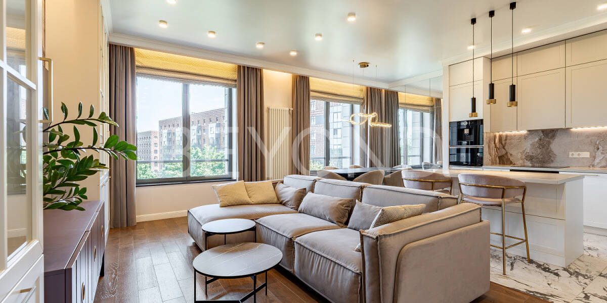 Apartment, 2 rooms  Санкт-Петербург г., г. Санкт-Петербург, Петровский остров, Петровский проспект,   24, корп. 1, стр. 1, Photo 1