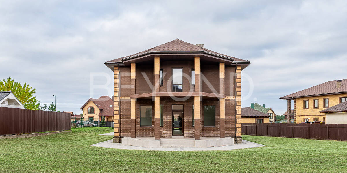 Квартира, 5 комнат  Санкт-Петербург г., Ленинградская область, Всеволожский район, Колтушское городское поселение, деревня Старая Пустошь, улица Бенуа, 40 , Фото 1