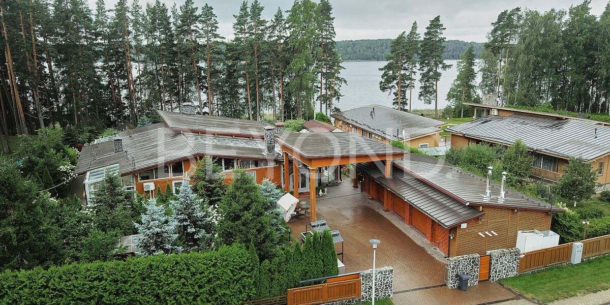 Квартира, 5 комнат  Санкт-Петербург г., Ленинградская область, Приозерский район, Громовское сельское поселение, посёлок Портовое, улица Береговая, 10 , Фото 1