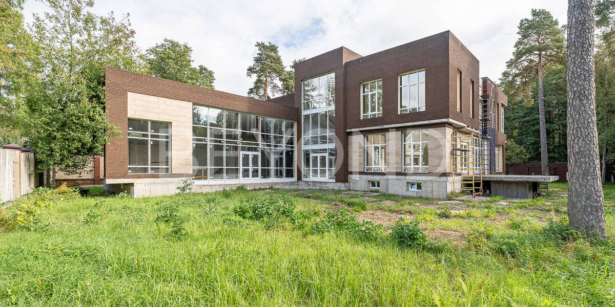 Квартира, 10 комнат  Санкт-Петербург г., г. Санкт-Петербург, Курортный район, г. Сестрорецк, ул. Парковая,   42, Фото 1