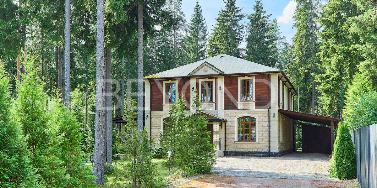 Квартира, 8 комнат  Санкт-Петербург г., Ленинградская область, Выборгский район, пос. Ленинское, пер. Еловый,   9, Фото 1