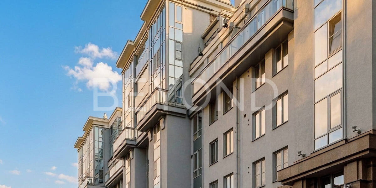 Квартира, 4 комнаты  Санкт-Петербург г., г. Санкт-Петербург, Петроградский, пр. Каменноостровский,   62, Фото 1